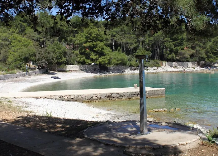 Apartment Apartments By The Sea Artatore, Losinj - 8020